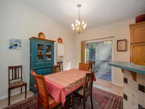 22 Blake Dr, Canton, NC 28716 photo 8