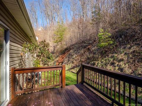 22 Blake Dr, Canton, NC 28716 photo 9