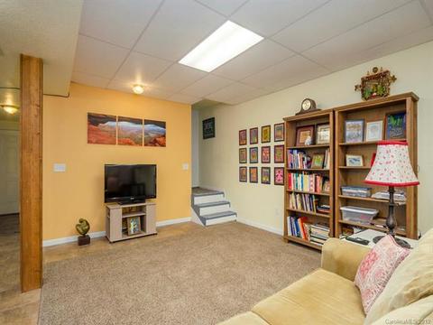 22 Blake Dr, Canton, NC 28716 photo 19