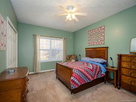 22 Blake Dr, Canton, NC 28716 photo 14