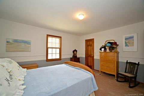 1356 Buchanan Loop, Sylva, NC 28779 photo 22