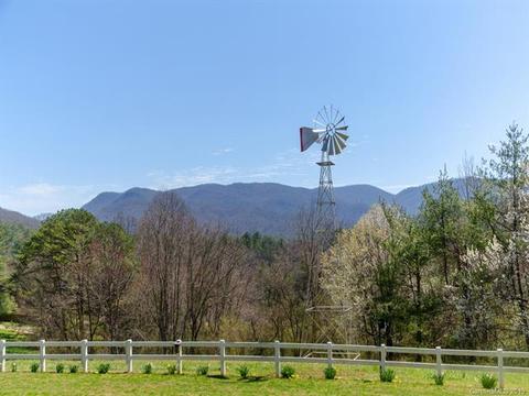 10 Sharon Dr, Fairview, NC 28730 photo 13