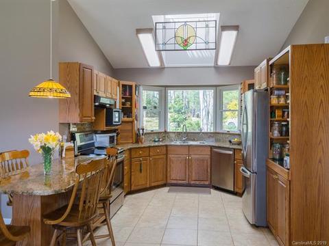 10 Sharon Dr, Fairview, NC 28730 photo 9