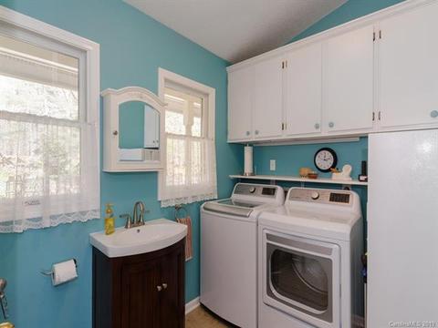10 Sharon Dr, Fairview, NC 28730 photo 17