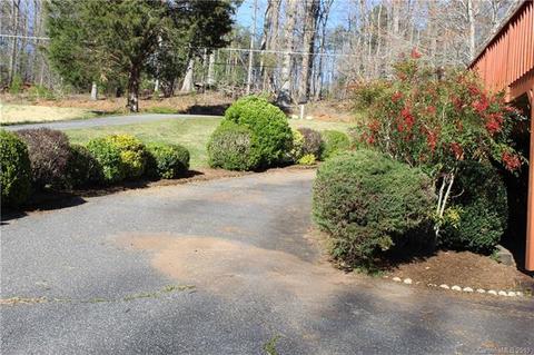 1996 Warrior Dr, Tryon, NC 28782 photo 16