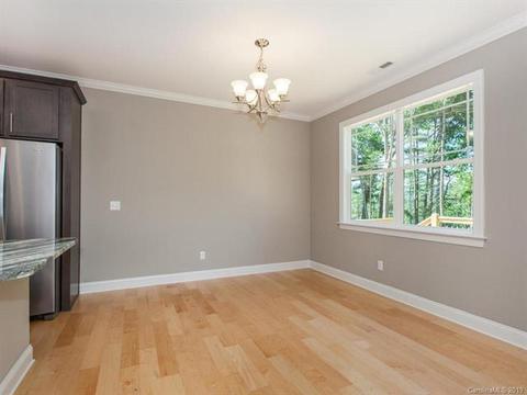 24 Reta Rd, Fairview, NC 28730 photo 9