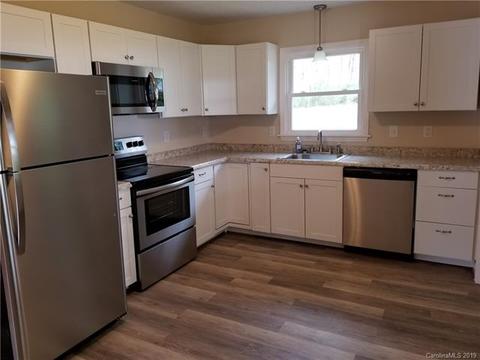312 Moore St, Stanley, NC 28164 photo 7