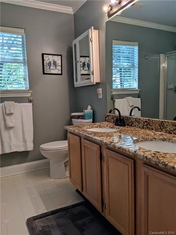 17104 Cabernet Ct, Cornelius, NC 28031 photo 8