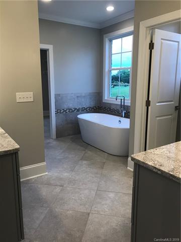 3759 10th St, Hickory, NC 28601 photo 13