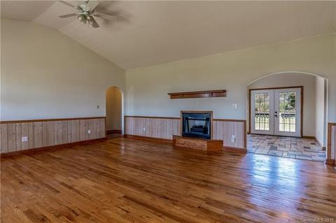 4501 Rowell Rd, Lancaster, SC 29720 photo 4