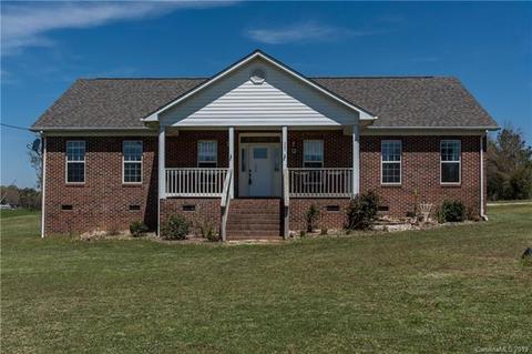 4501 Rowell Rd, Lancaster, SC 29720 photo 1