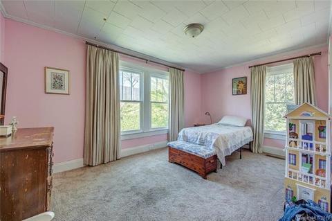 308 E Third Ave, Gastonia, NC 28054 photo 19