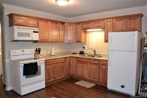 2721 Cane Mill Rd, Lancaster, SC 29720 photo 4
