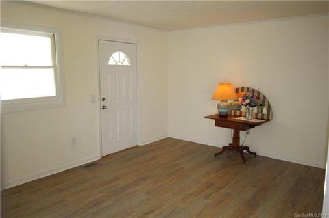 785 Ashworth Loop, Marion, NC 28752 photo 2