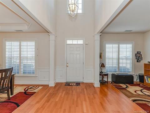407 Eberle Way, Matthews, NC 28105 photo 3