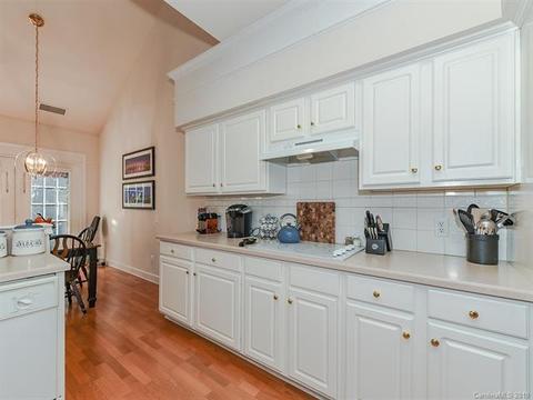 407 Eberle Way, Matthews, NC 28105 photo 10