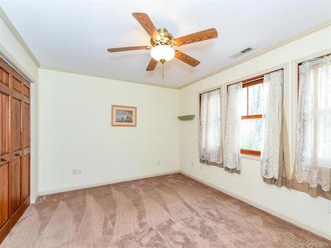 19 Shadow Brook Dr, Flat Rock, NC 28731 photo 21