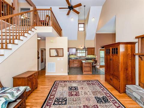 19 Shadow Brook Dr, Flat Rock, NC 28731 photo 7