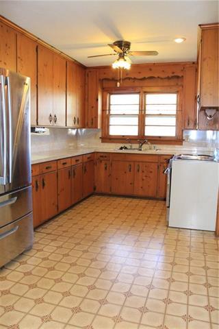 305 7th Street Sw Pl SW, Conover, NC 28613 photo 15