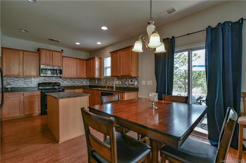 3346 Streamside Dr, Davidson, NC 28036 photo 7