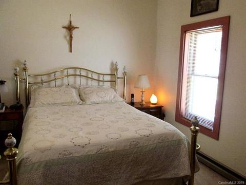 8 Quiet Forest Ln, Sylva, NC 28779 photo 18
