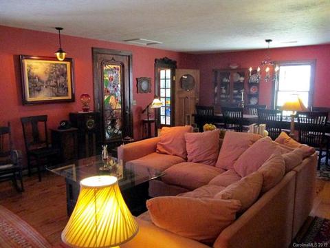 8 Quiet Forest Ln, Sylva, NC 28779 photo 11