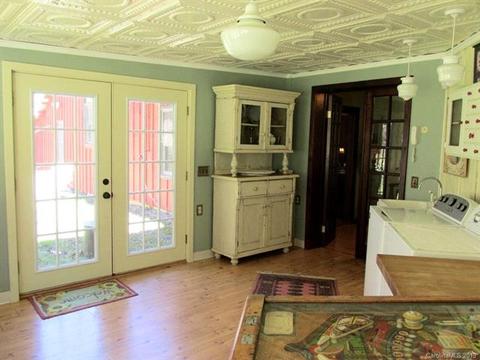 8 Quiet Forest Ln, Sylva, NC 28779 photo 22