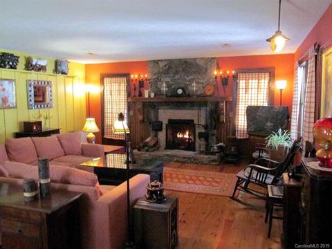 8 Quiet Forest Ln, Sylva, NC 28779 photo 10