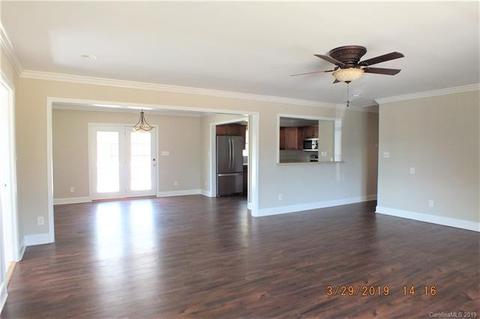 3941 Cimmeron Rd, Lancaster, SC 29720 photo 2