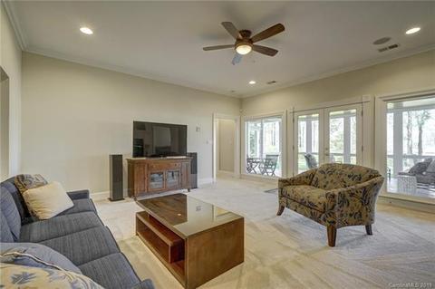 18909 Gainesway Ct, Davidson, NC 28036 photo 30