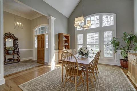 18909 Gainesway Ct, Davidson, NC 28036 photo 4