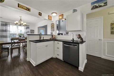 1252 Winding Path Rd, Clover, SC 29710 photo 7
