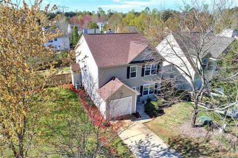 1252 Winding Path Rd, Clover, SC 29710 photo 2