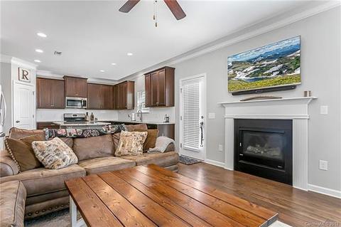 238 Sycamore Dr, Lancaster, SC 29720 photo 8