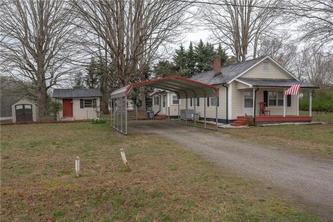 236 Bennett Rd, Stony Point, NC 28678 photo 4