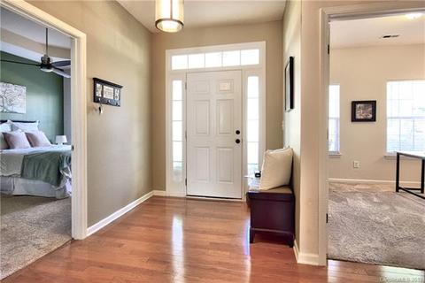 8720 Westwind Point Dr, Cornelius, NC 28031 photo 4