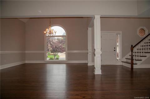 7526 Windaliere Dr, Cornelius, NC 28031 photo 10
