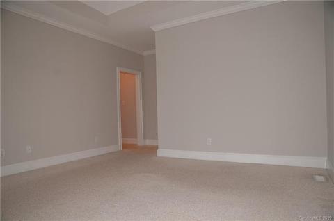7526 Windaliere Dr, Cornelius, NC 28031 photo 9