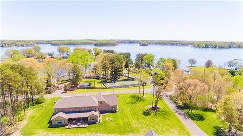 9391 Legrand Dr, Terrell, NC 28682 photo 3