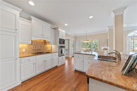 4075 Barnhardt St, Hickory, NC 28602 photo 9