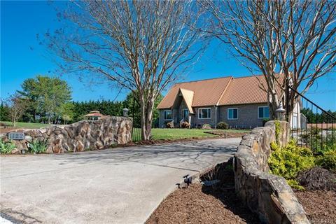 1122 Saw Mill Rd, Conover, NC 28613 photo 1