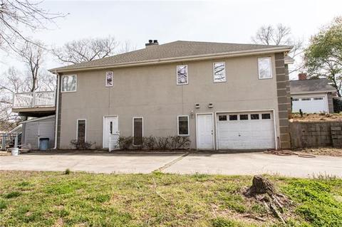3701 Pinecrest Dr NE, Hickory, NC 28601 photo 35