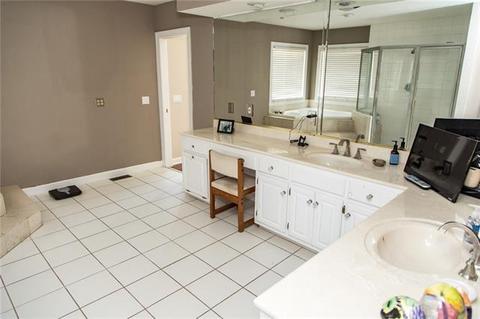 3701 Pinecrest Dr NE, Hickory, NC 28601 photo 22