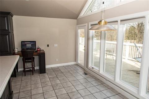 3701 Pinecrest Dr NE, Hickory, NC 28601 photo 15
