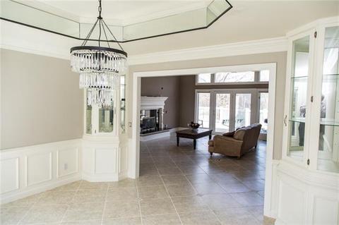3701 Pinecrest Dr NE, Hickory, NC 28601 photo 19