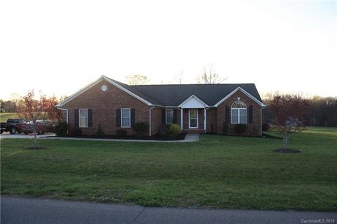 5002 Deer Run Dr, Crouse, NC 28033 photo 1