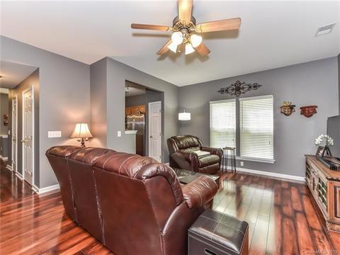 9568 Glenashley Dr, Cornelius, NC 28031 photo 5