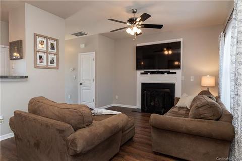 9115 Glenashley Dr, Cornelius, NC 28031 photo 6