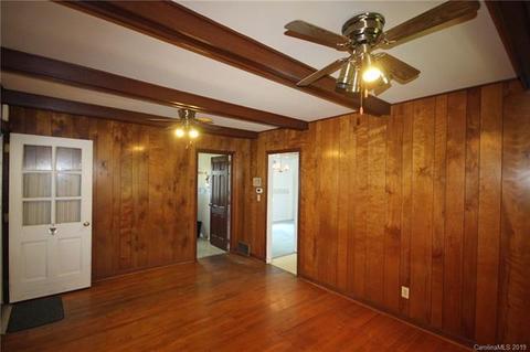 52 Broadview Cir, Brevard, NC 28712 photo 12