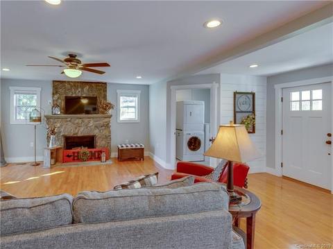 895 Murray Rd, Canton, NC 28716 photo 6